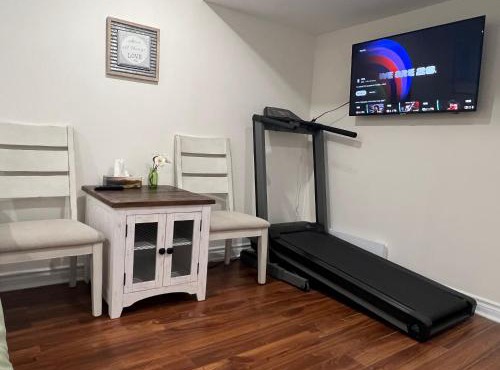 separate Suite Near Transit - Private Stay in Toronto Registration number STR-2503-FSHPPQ