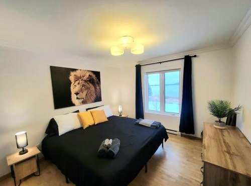 Lakeside 3BR - Kayak, Spa, FP, Billiards, AC