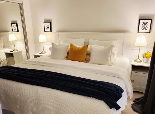 Stylish Downtown Toronto Residential Hotel