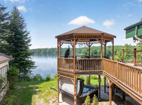 Spa & Waterfront - Chalet le Colibri