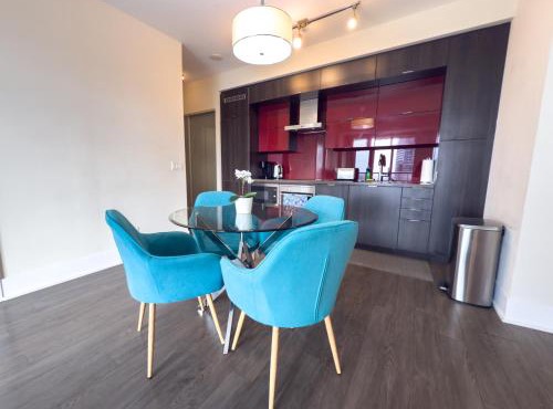 Central City Suites with Free Parking