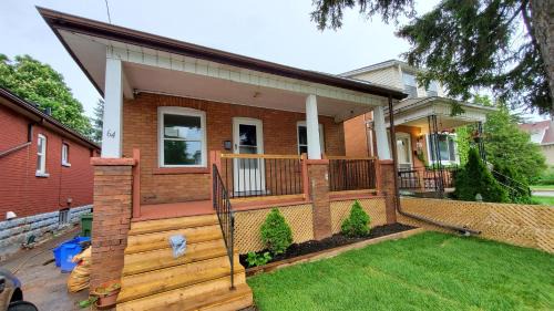 House - Bungalow
