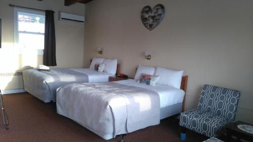Oasis Motel
