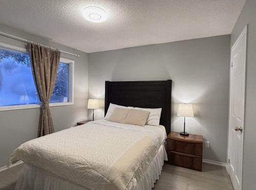 Lake Simcoe 4 Bedroom Family Home Ideal Toronto Area Retreat