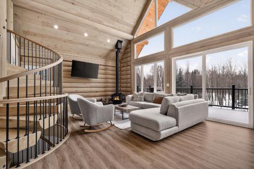 Kanata Tremblant Ultra Luxury Modern Oasis