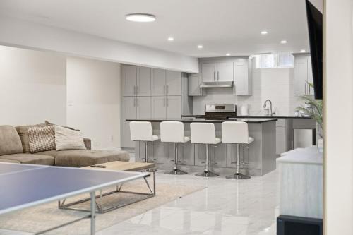 Matchette Manor - Luxury Hideaway Flat - Lasalle
