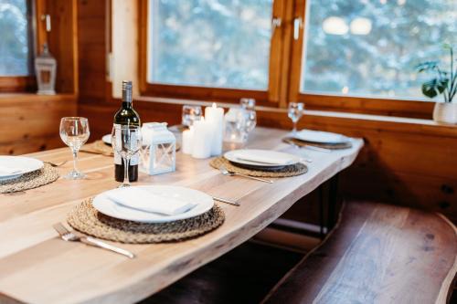 Whispering Springs Wilderness Retreat