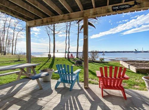 Scenic Harbour View House Waterfront