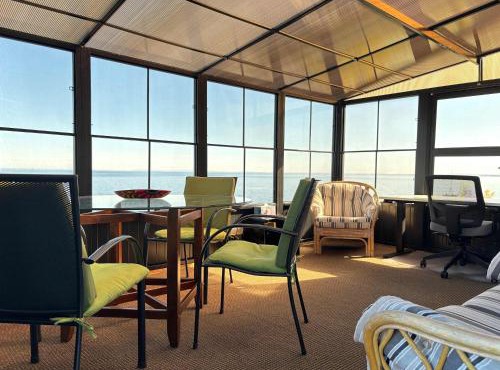 Comfort & Stunning Lake View - Vaela