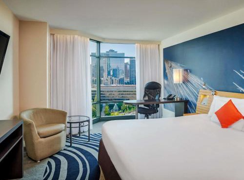 Novotel Toronto North York