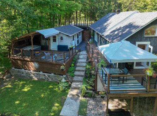 Le Blue Moon Spa, Fireplace & Near Ski Trails