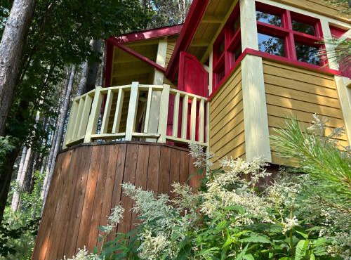La Maison sous les arbres