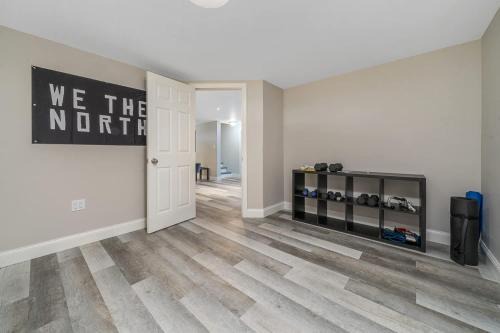 The County Lakehouse - Waterfront w Hot Tub ST-2020-0100