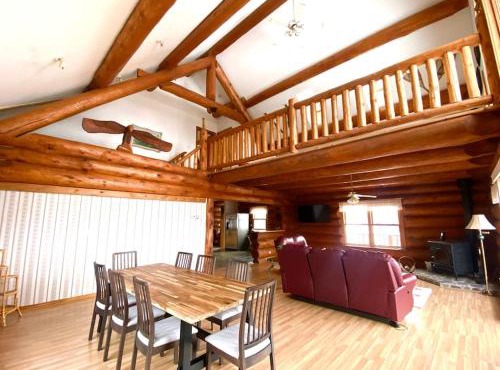 Privacy @ Bras d’Or Lake Eagle House Chalet