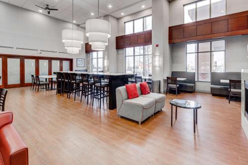 Hampton Inn & Suites by Hilton Brantford
