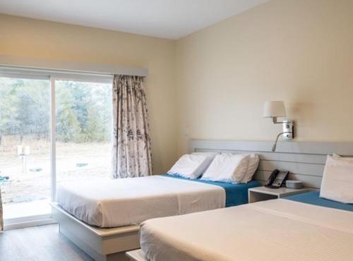 Leelas Villa Inn Flesherton