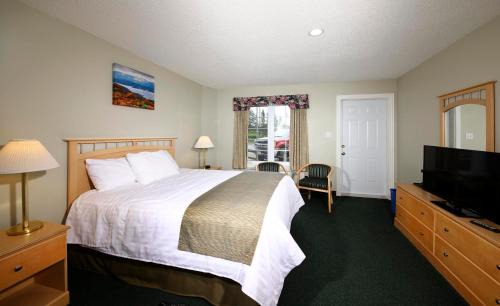 Fisherman's Landing Inn